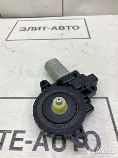 Моторчик стеклоподъемника задний правый Mazda 6 GJ