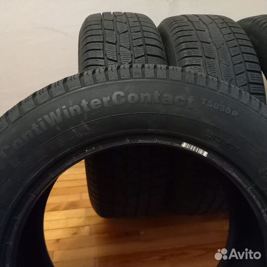 Continental ContiWinterContact TS 830 P 215/60 R16 99H