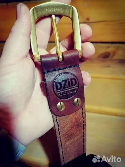 Мужской кожаный ремень