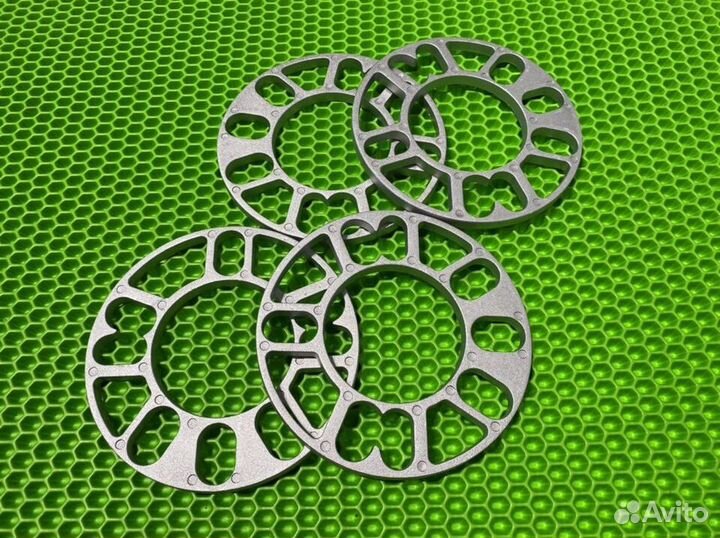 Проставки колесные универсальные 8 мм