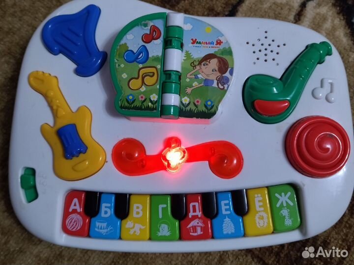 Развивающие игрушки для малышей