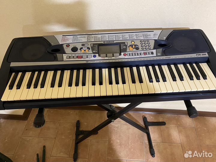 Синтезатор yamaha