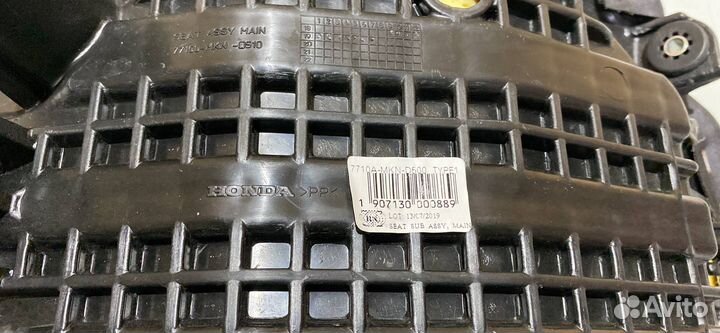 Сиденье водителя Honda CBR650R 2019 7710A-MKN-D500