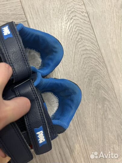 Кроссовки летние