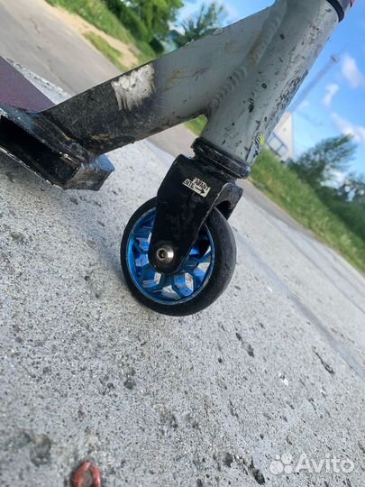 Трюковой самокат Mongoose rise 100 PRO