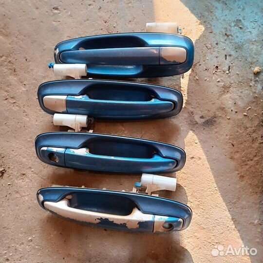 Ручка двери