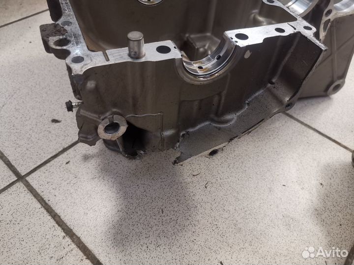 Блок цилиндров Honda vfr 1200 2011