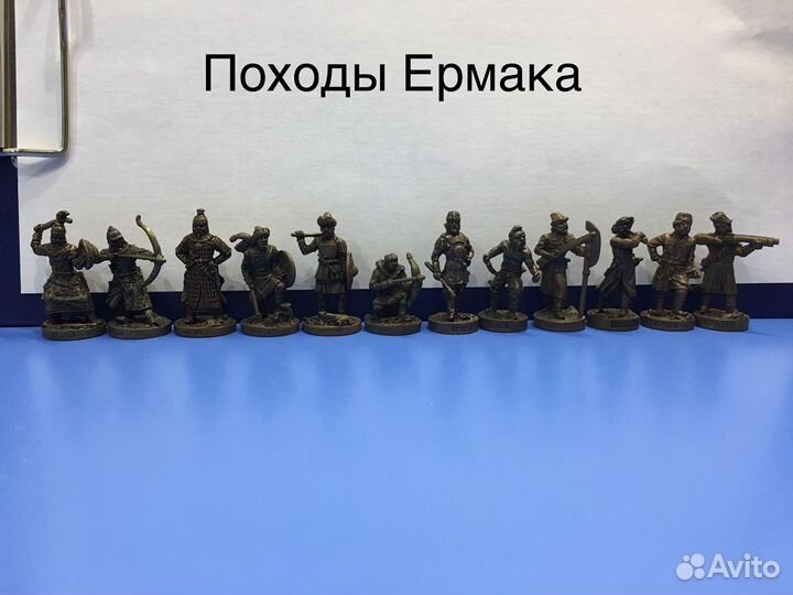 Металлические солдатики