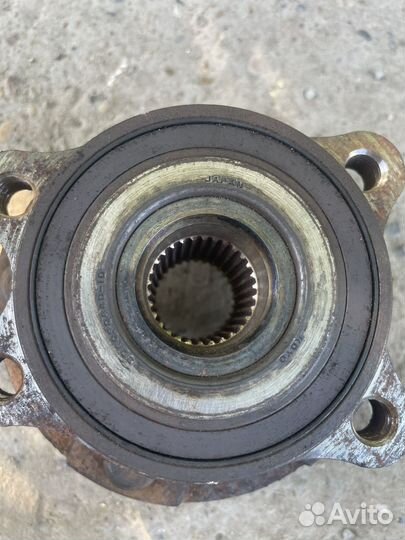 Ступица передняя Lexus Toyota 30 шлицов