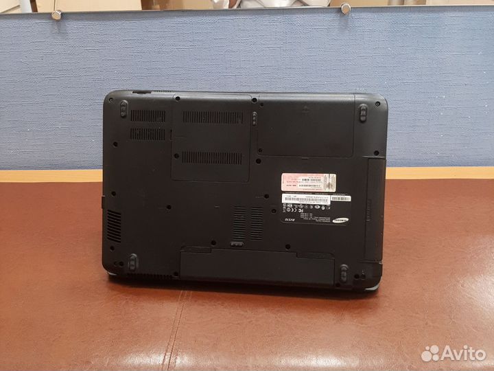 Ноутбук samsung np-rv510