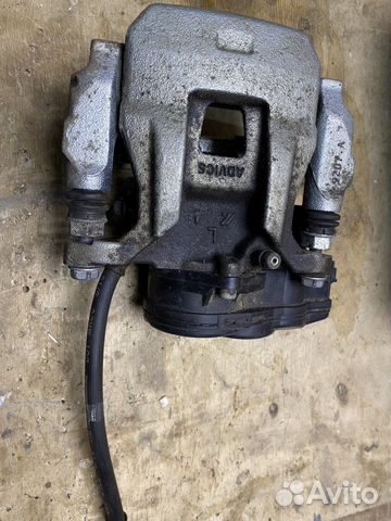 Суппорт задний левый mitsubishi outlander