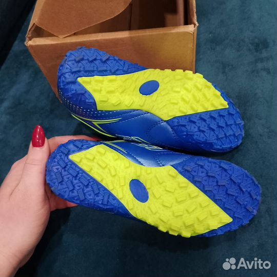 Футбольные бутсы 29 размер