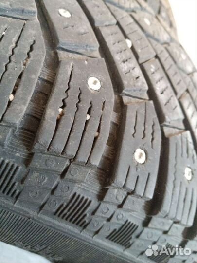 Continental ContiIceContact 4x4 225/65 R17