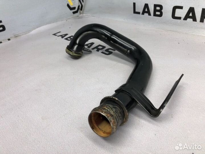 Патрубок системы охлаждения Audi A6 C6 BPP 2.7 TDI