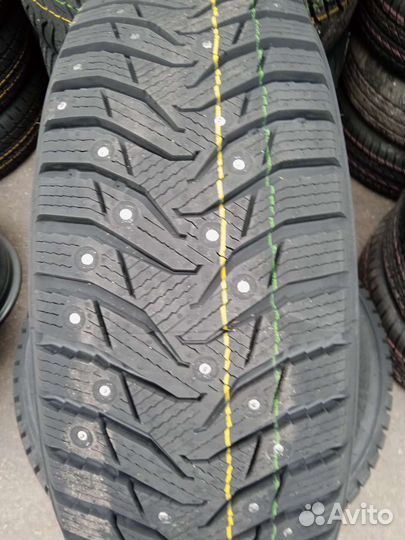 Kumho WinterCraft SUV Ice WS31 225/65 R17 102