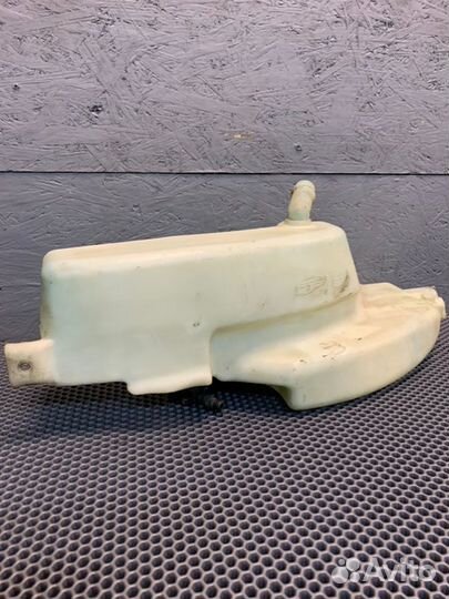 Бачок расширительный Bentley Continental Flying