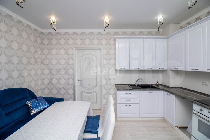 2-к. квартира, 63,8 м², 2/5 эт.