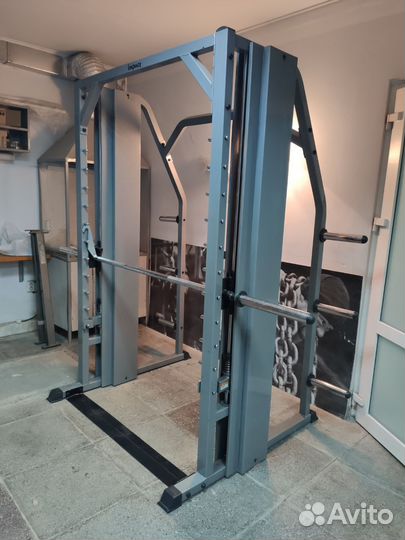 Машина Смита Johns Impact