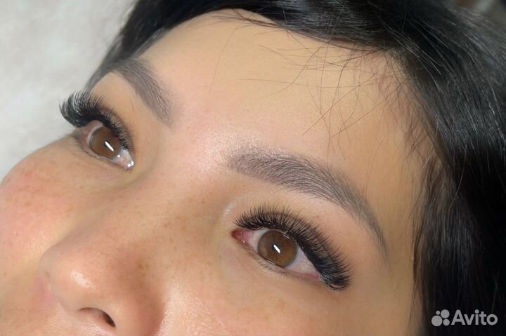 Наращивание и ламинирование ресниц в Ахтубинске