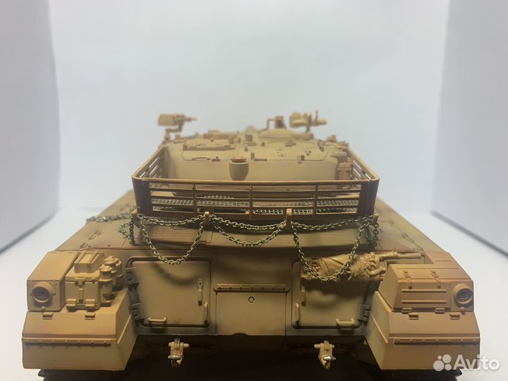 Модель танка merkava 1/35
