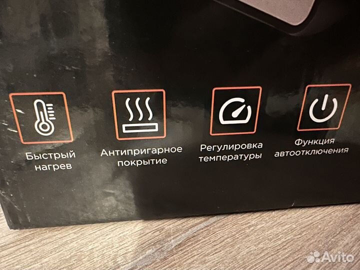 Вафельница новая