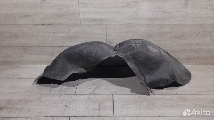 Подкрылок задний правый Volkswagen Passat B7 С