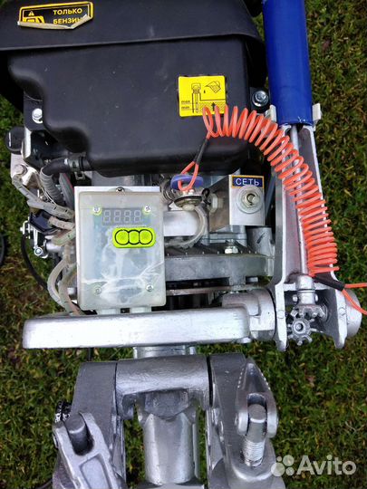 Лодочный мотор