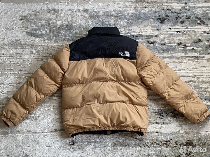 Пуховик The North Face 700