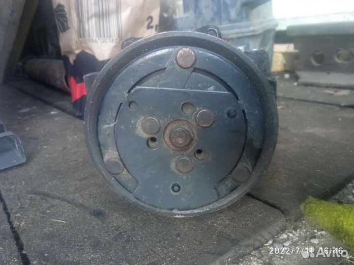 Компрессор кондиционера mitsubishi carisma