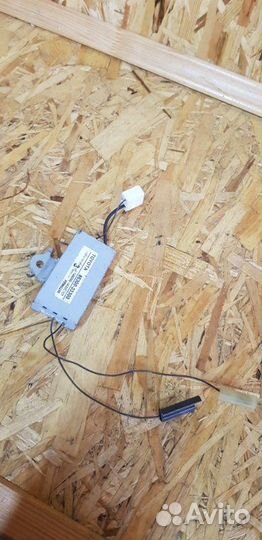 Антенна Toyota Camry 40 2010