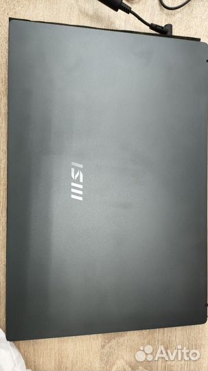 MSI Modern 14 B11MOU-1240RU