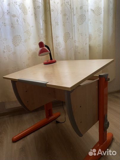 Растущая парта и стул