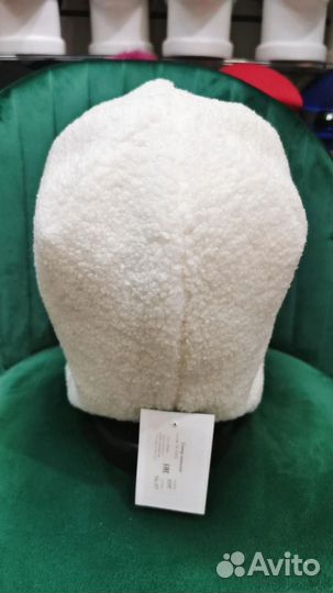 Балаклава женская с козырьком из эко меха