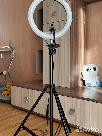 Лампа кольцевая