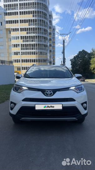 Toyota RAV4, 2017