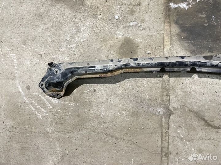 Растяжка Распорка стоек 3 Ford Focus 3 iqdb 2014