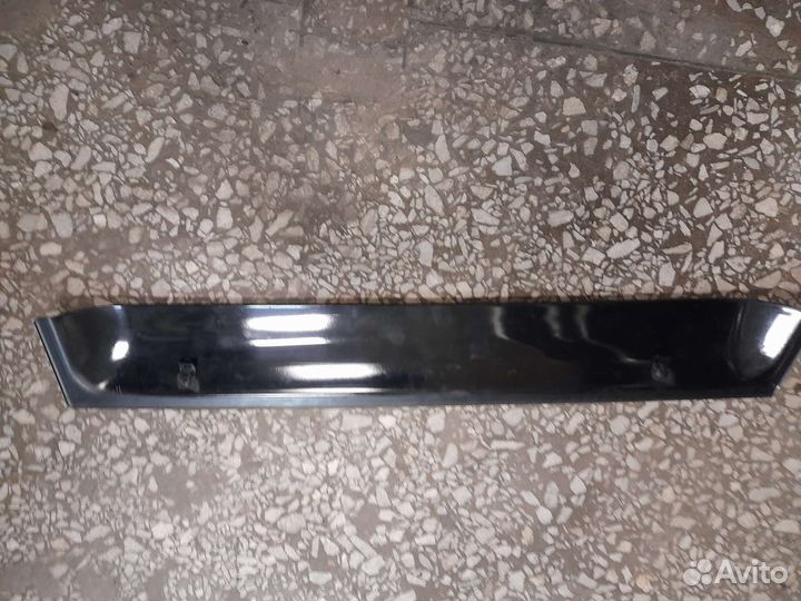 Ветровик задний левый тойота опа