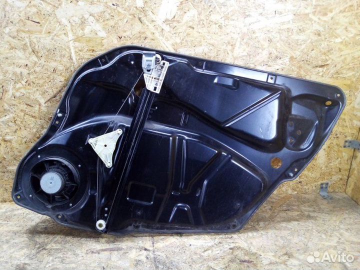 Стеклоподъемник задний левый Mercedes-Benz R-Class