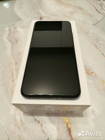 HONOR 20, 6/128 ГБ