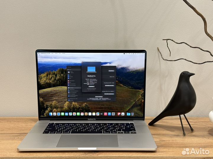 Macbook Pro 16 2019 i7/16/512gb/Radeon 5300m