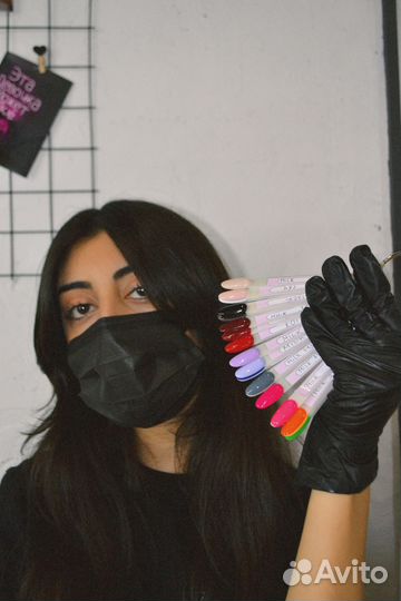 Маникюр, педикюр, наращивание ногтей