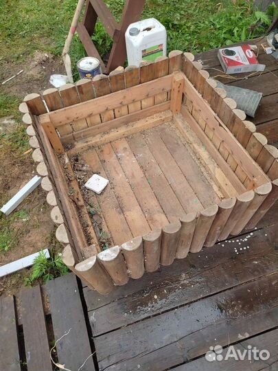 Цветочник вазон клумба