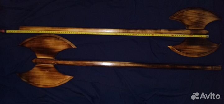 Секира деревянная лакированная, 110 см