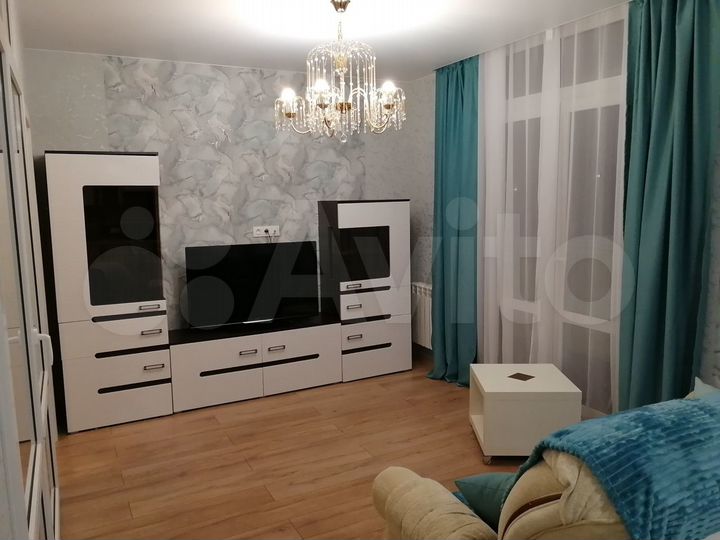 2-к. квартира, 40 м², 17/18 эт.