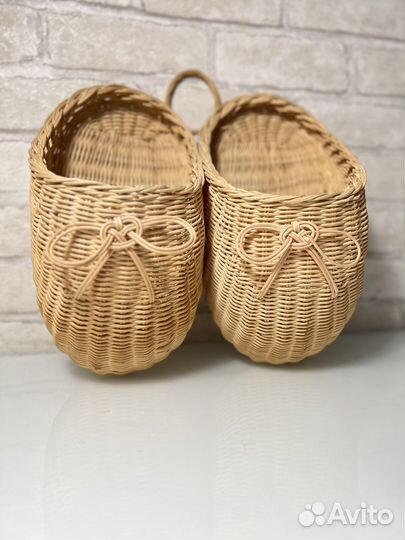 Лапти для декора интерьера