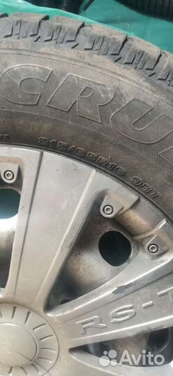 Зимние колеса на штампованных дисках 215 65 r16
