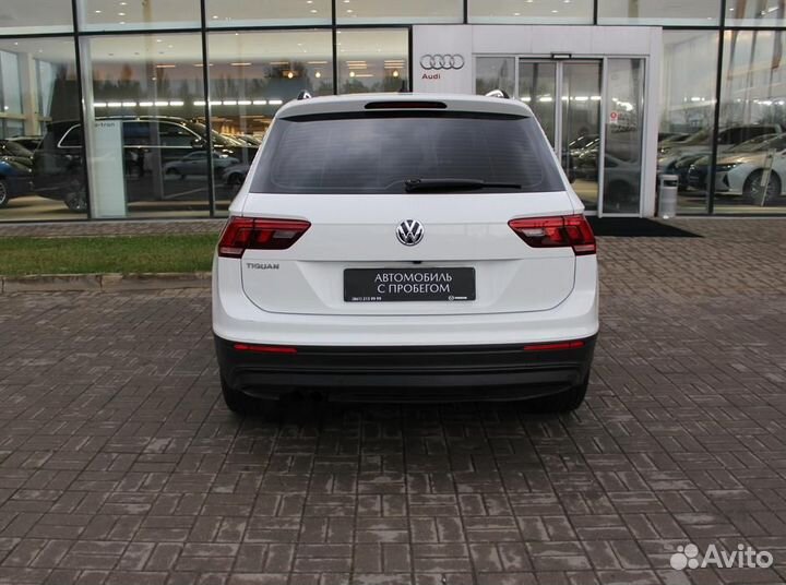 Volkswagen Tiguan 1.4 AMT, 2019, 58 416 км