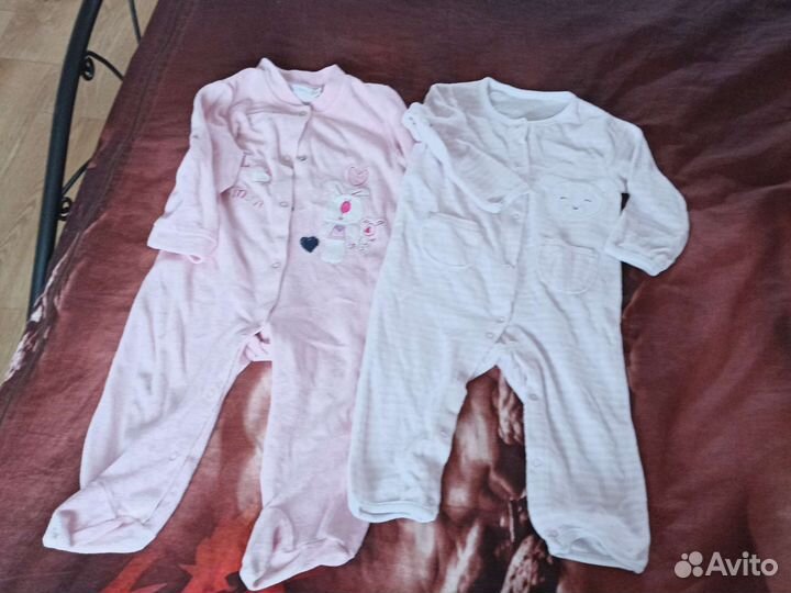 Одежда для девочки пакетом 9-12 мес