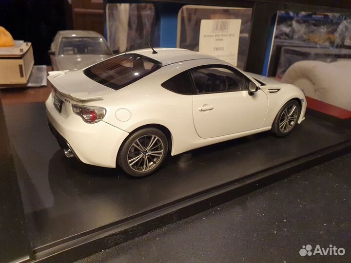 1:18 Autoart Subaru BRZ White