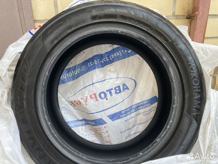 Yokohama Advan Fleva V701 225/55 R17